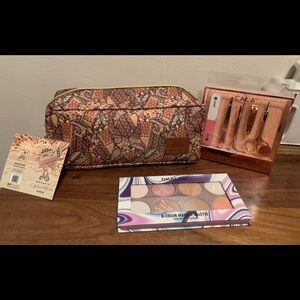 Okalan Marble palette Macaria cosmetic bag